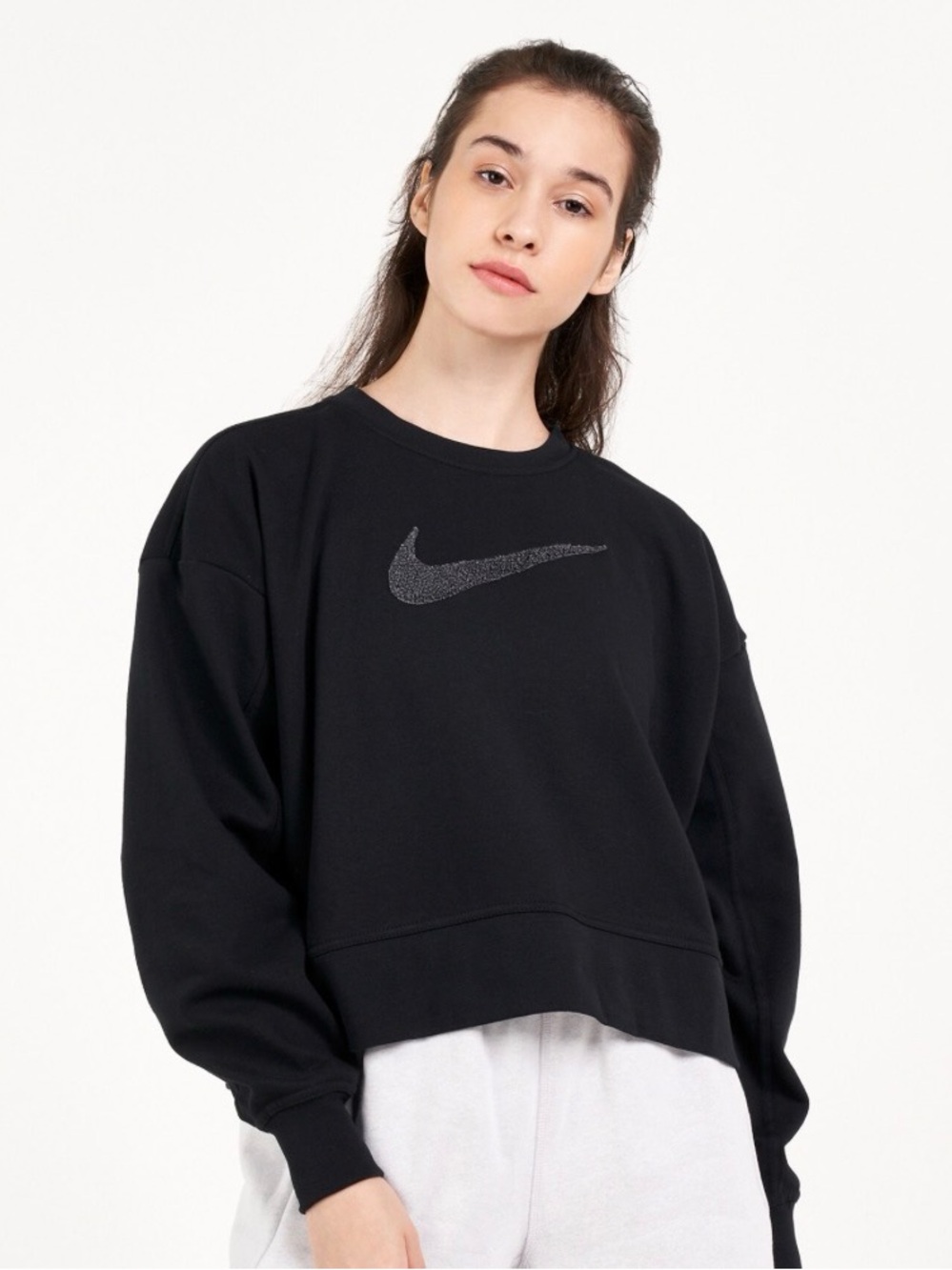 Nike Dri-FIT Get Fit Crew Cropped Sweatshirt